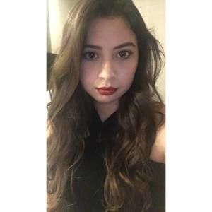 Meet your Posher, Selena